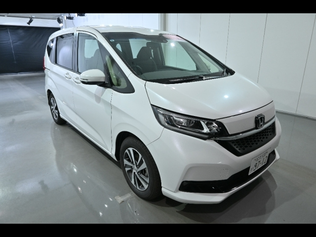 HONDA FREED 2024