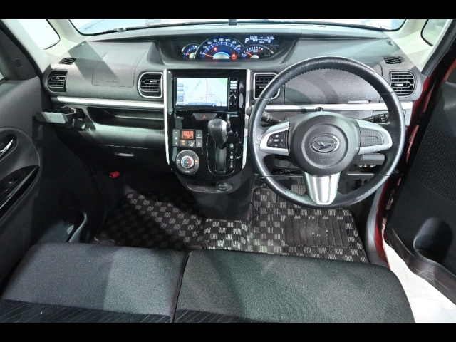 DAIHATSU TANTO 2014