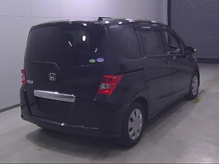 HONDA FREED 2009