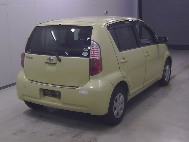 TOYOTA PASSO 2010