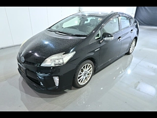 TOYOTA PRIUS 2013