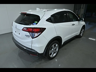 HONDA VEZEL 2015