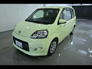 TOYOTA PORTE 2014