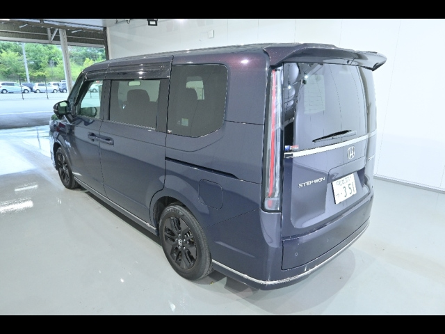 HONDA STEP WAGON 2022