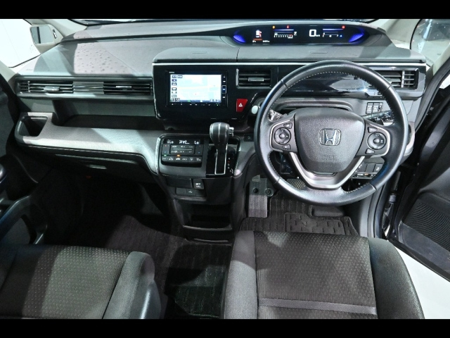 HONDA STEP WAGON 2020