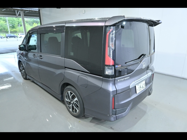 HONDA STEP WAGON 2020