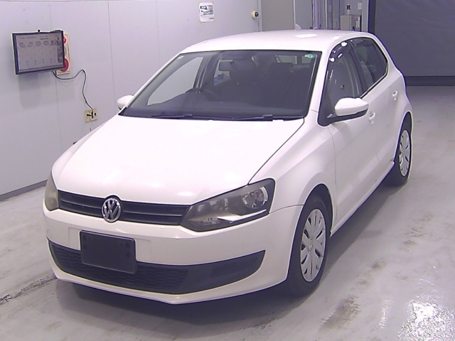 VOLKSWAGEN POLO 2010