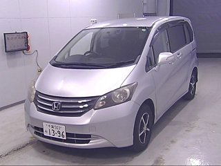 HONDA FREED 2009