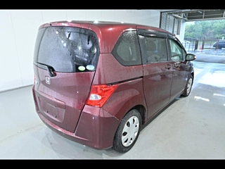 HONDA FREED 2008