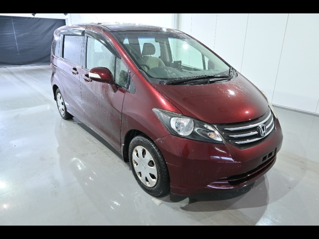 HONDA FREED 2008