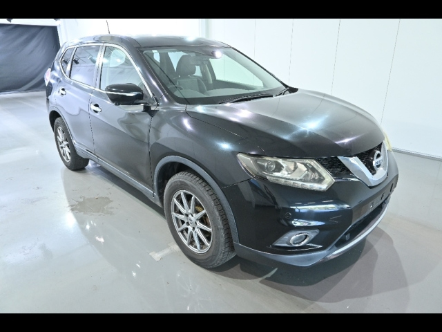 NISSAN X-TRAIL 2014