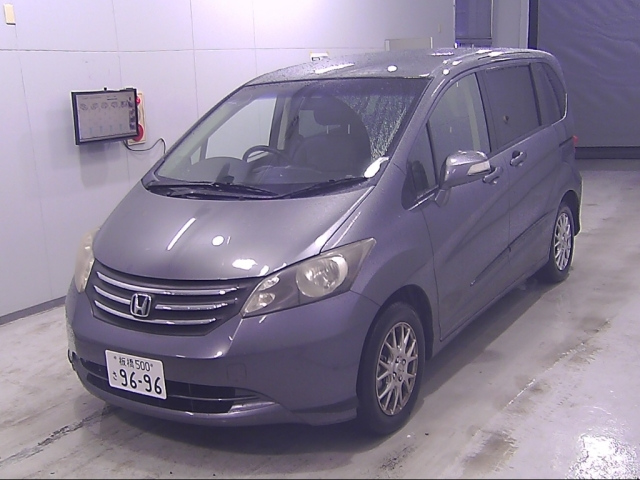 HONDA FREED 2010