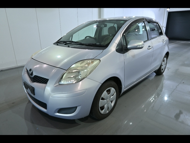 TOYOTA VITZ 2008