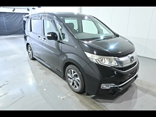 HONDA STEP WAGON 2015