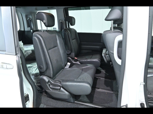 HONDA STEP WAGON 2013