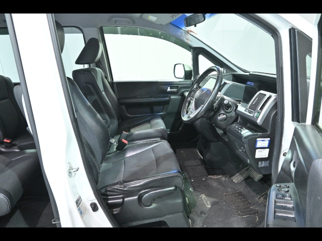 HONDA STEP WAGON 2013