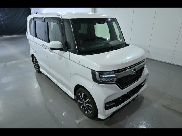 HONDA N BOX 2018
