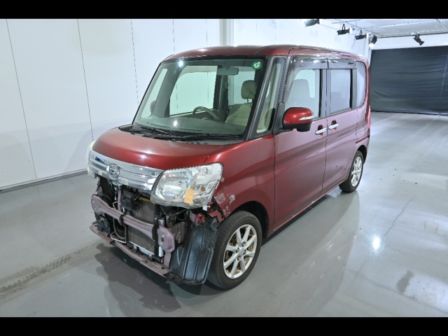 DAIHATSU TANTO 2015