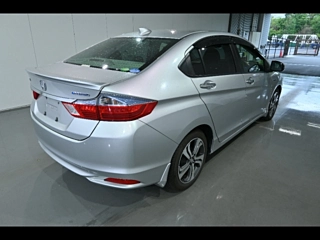 HONDA GRACE 2016