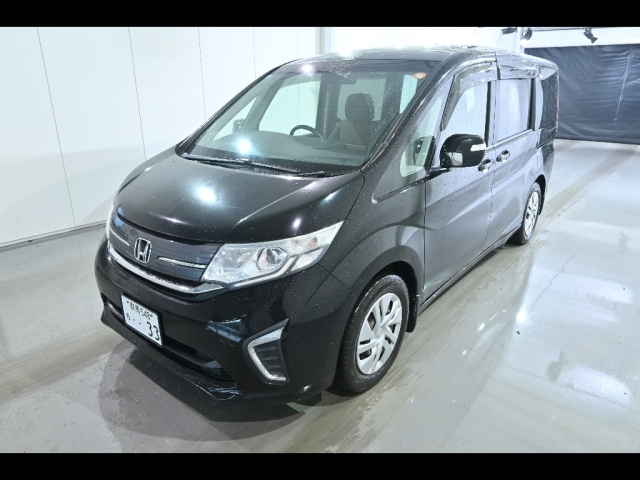 HONDA STEP WAGON 2015