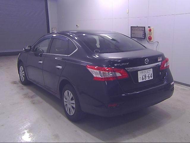 NISSAN SYLPHY 2013