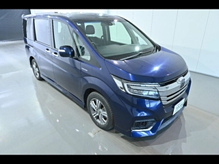 HONDA STEP WAGON 2017