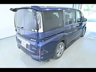 HONDA STEP WAGON 2017