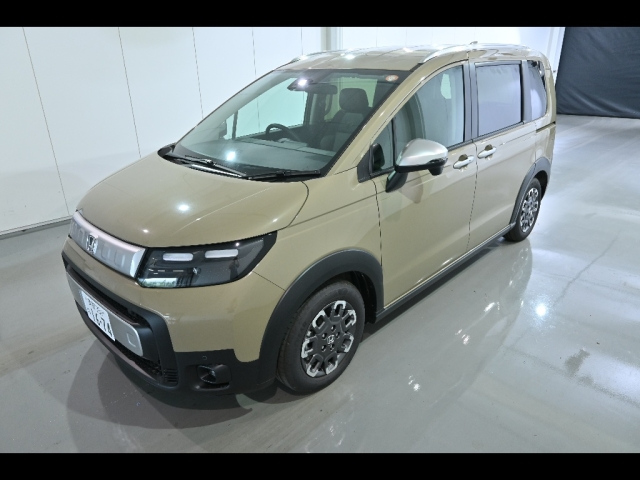 HONDA FREED 2025