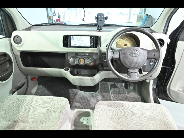 TOYOTA PASSO 2011