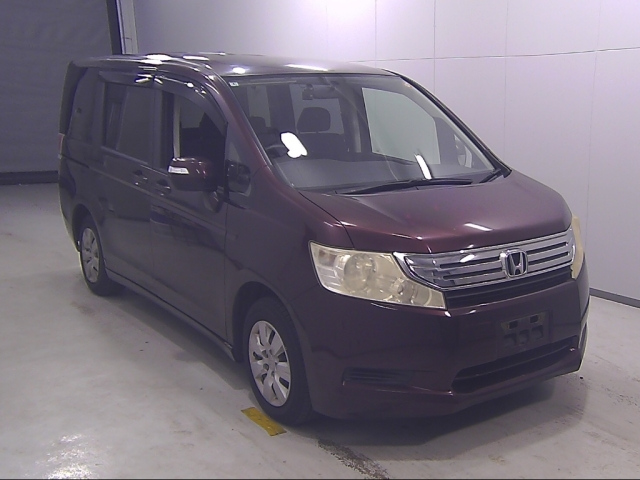 HONDA STEP WAGON 2010
