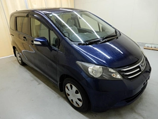 HONDA FREED 2010