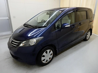 HONDA FREED 2010