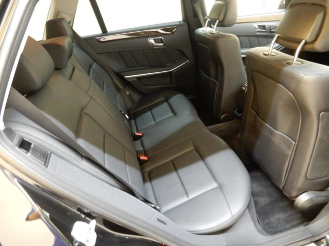 MERCEDES BENZ E CLASS WAGON 2011