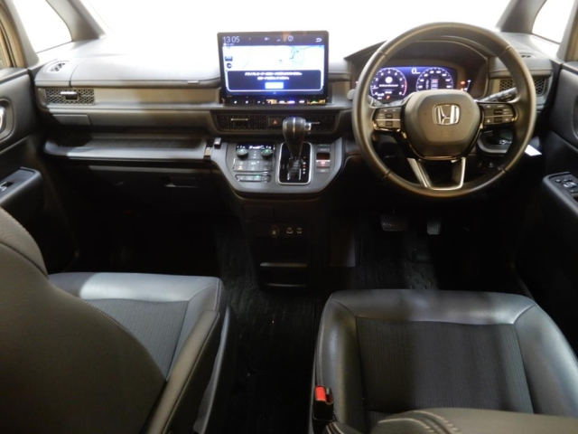 HONDA STEP WAGON 2022