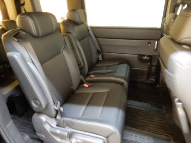 HONDA STEP WAGON 2022