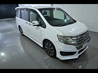 HONDA STEP WAGON 2013