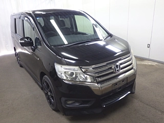 HONDA STEP WAGON 2012