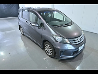 HONDA FREED 2013