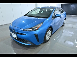 TOYOTA PRIUS 2019