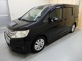 HONDA STEP WAGON 2010