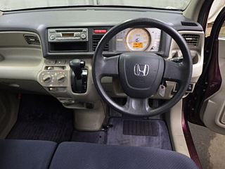 HONDA LIFE 2010