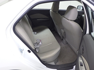 TOYOTA BELTA 2010