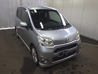 DAIHATSU MOVE 2011
