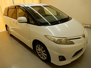 TOYOTA ESTIMA 2009