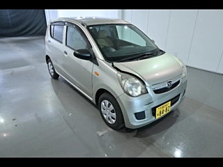 DAIHATSU MIRA 2012