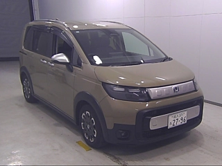HONDA FREED 2024