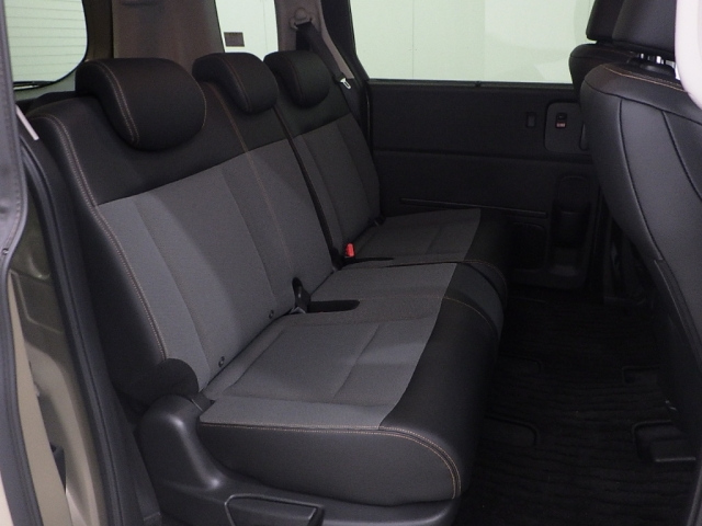 HONDA FREED 2024