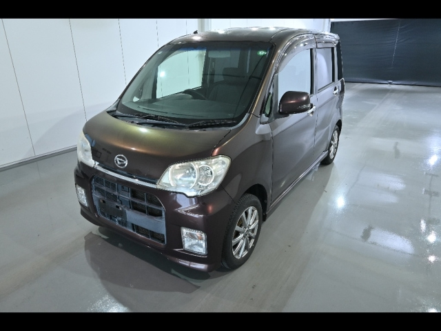 DAIHATSU TANTO EXE 2011