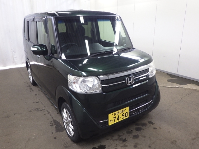 HONDA N BOX 2017