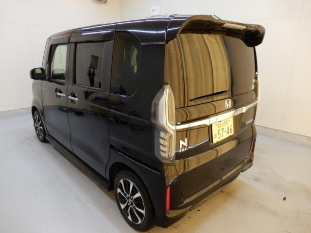 HONDA N BOX 2017